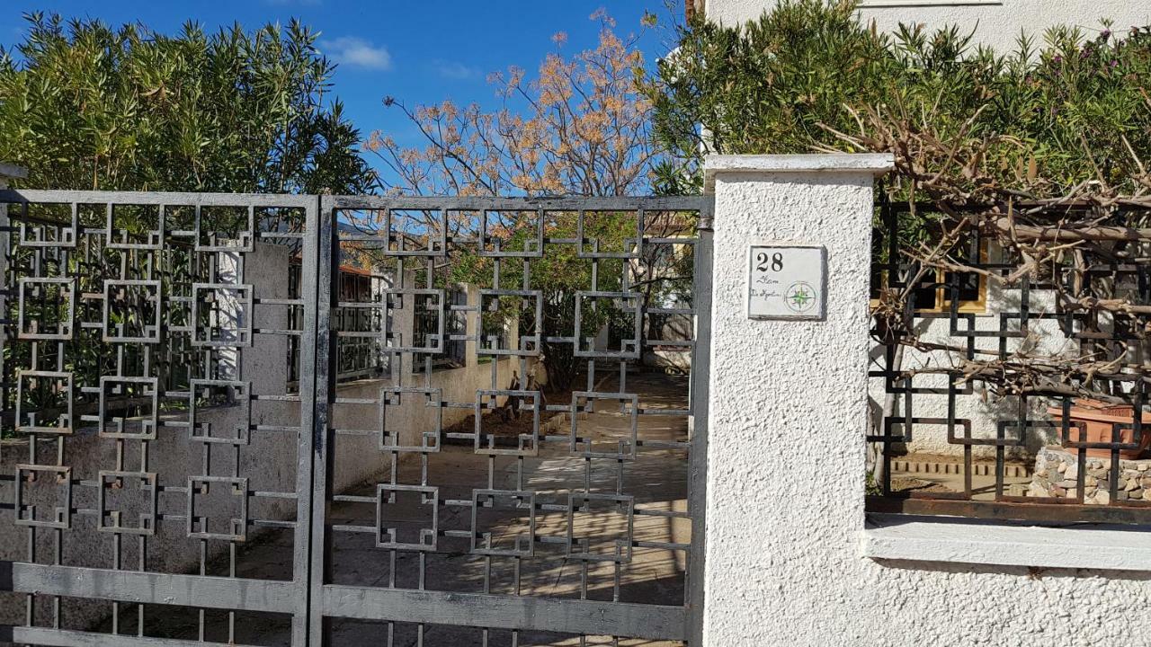 Villa Sul Mare A Chia Domus De Maria Exteriér fotografie