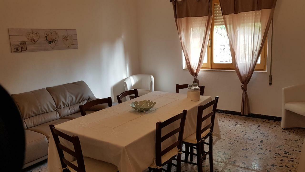 Villa Sul Mare A Chia Domus De Maria Exteriér fotografie